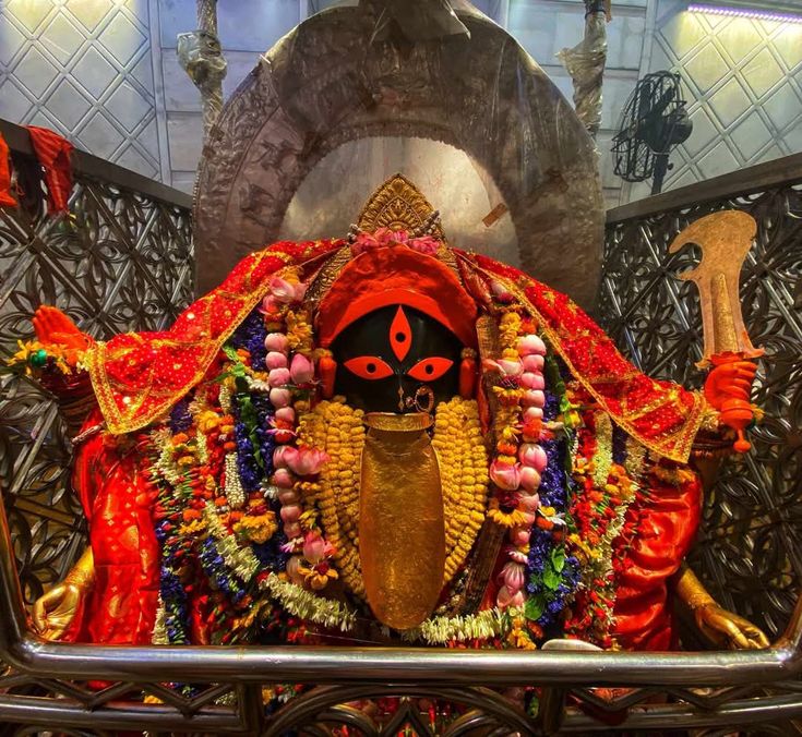 Best Tourist Places to Visit in Kolkata